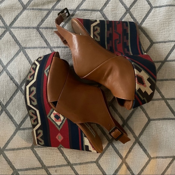 Steven Madden Elissaa Wedges - Picture 2 of 5